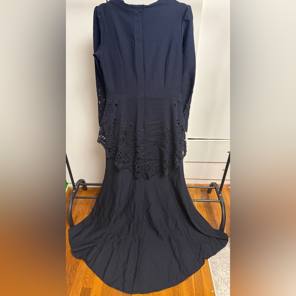 Elegant Navy Laser-Cut Peplum Dress - Women's Formal Dress Size 10/12 - Picture 8 of 9